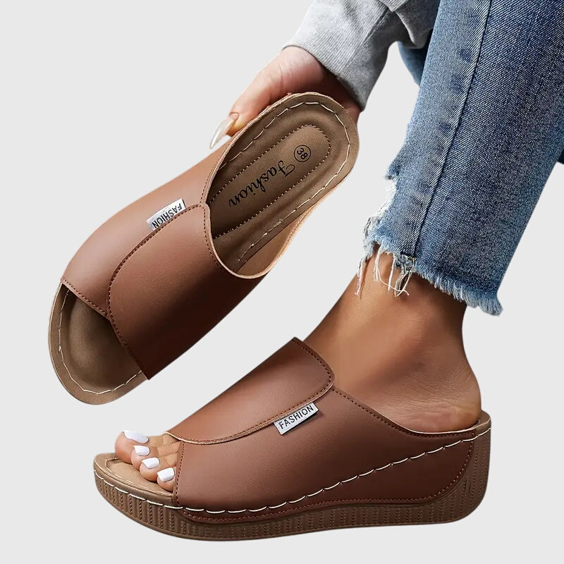 ESTHER | STYLISH ORTHOPEDIC SANDALS