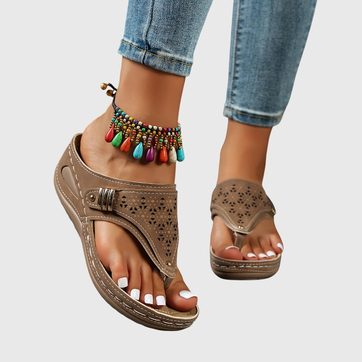 LIVIA | COMFORTABLE SANDALS