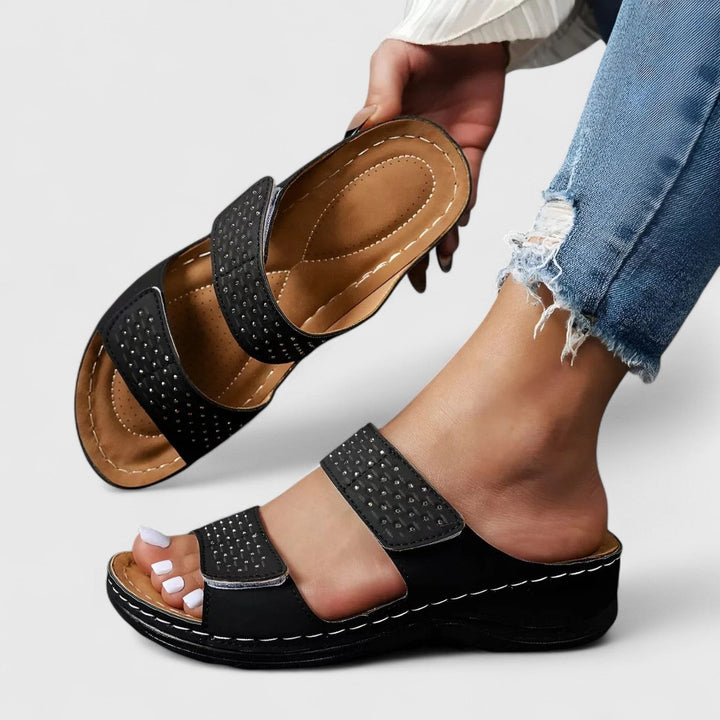KARYSSA | ORTHOPEDIC SANDALS