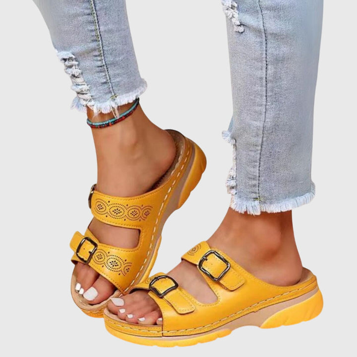 DIORA | ORTHOPEDIC LEATHER SANDALS
