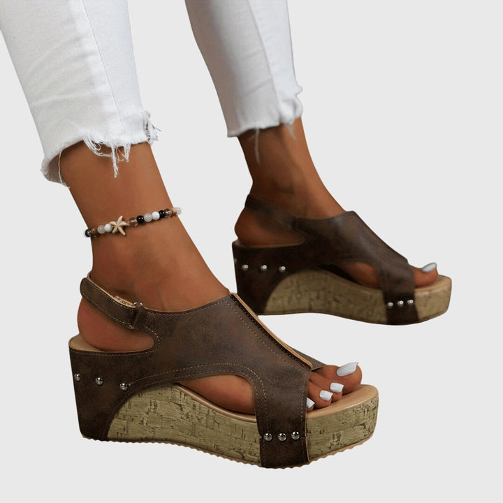 LYDIA | ORTHOPEDIC SANDALS