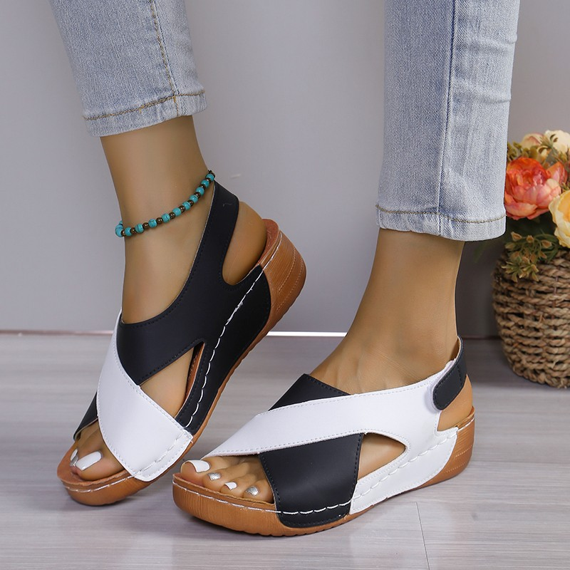 WOLLY | WEDGE SANDALS