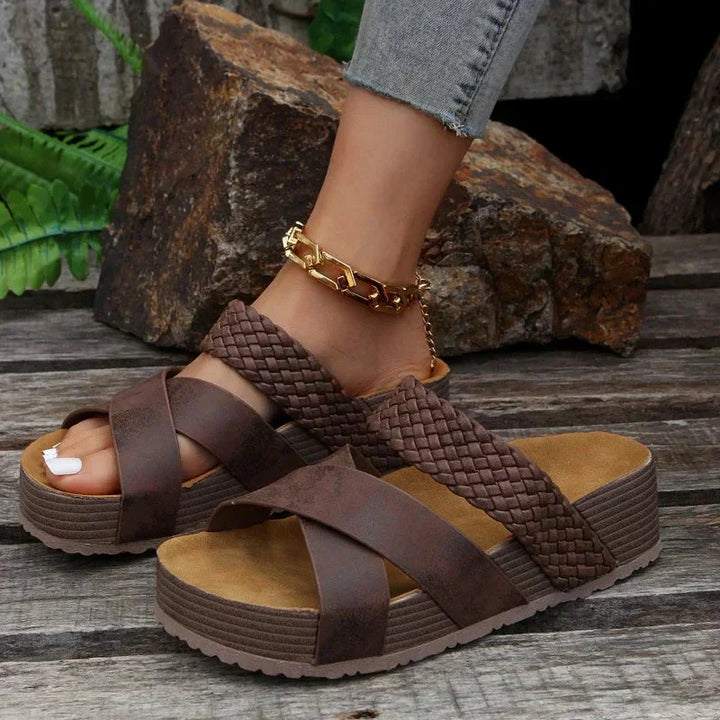 DOLCIE | ORTHOPEDIC SANDALS